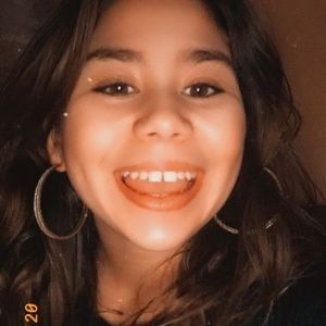 Meet your Posher, Jade